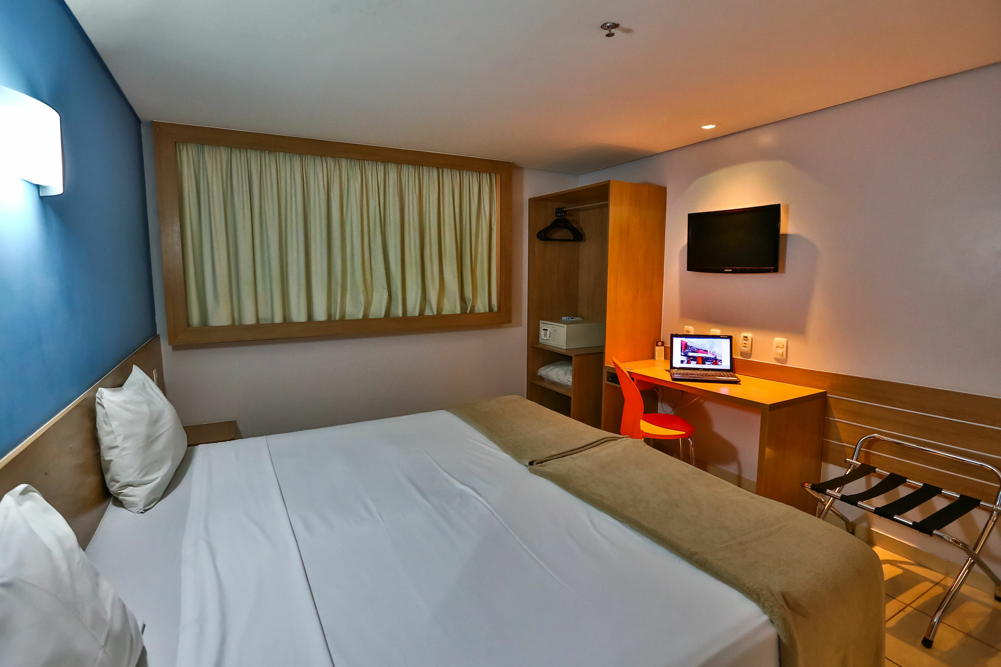 Hotel Go Inn Estacao กัวยาเนีย ภายนอก รูปภาพ
